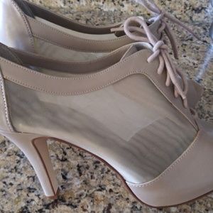 Women high heel